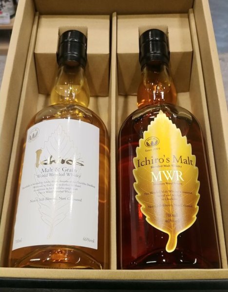 画像1: イチローズモルト＆グレーンホワイトラベル 43°   700ｍｌ＆ミズナラウッドリザーブ700ｍｌ セット (1)